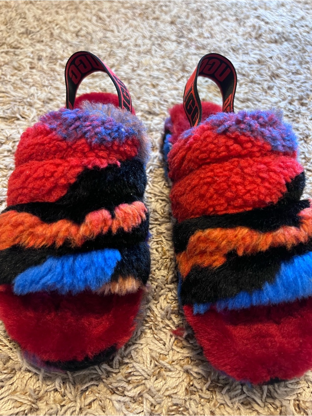 UGG Fluff Yeah Slides Cali Collage Red Camo Slippers Platform Womens Size 6 - Picture 2 of 7
